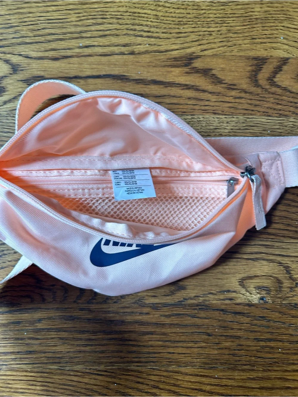 Nike Pink Waist Pack / Fanny Pack Crossbody Belt Bag
